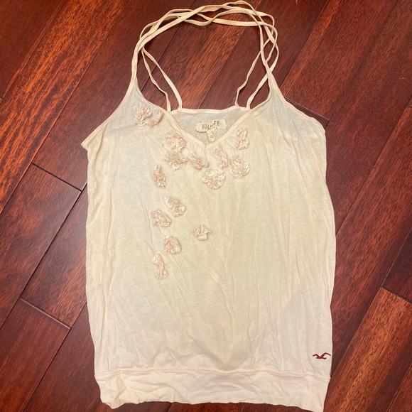 Hollister Tank Top 🌸 - Picture 1 of 5